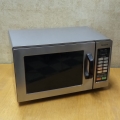 Panasonic NE-1054C 1000W Commercial Microwave Oven